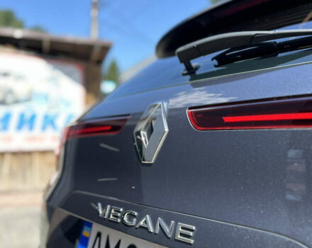 Серый Рено Меган, объемом двигателя 1.46 л и пробегом 250 тыс. км за 12500 $, фото 5 на Automoto.ua