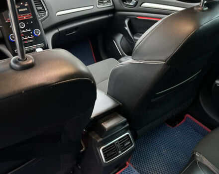 Рено Меган 2017 в Стрые на Automoto.ua Серый Рено Меган, объемом двигателя 1.46 л и пробегом 265 тыс. км за 11999 $, фото 27 на Automoto.ua