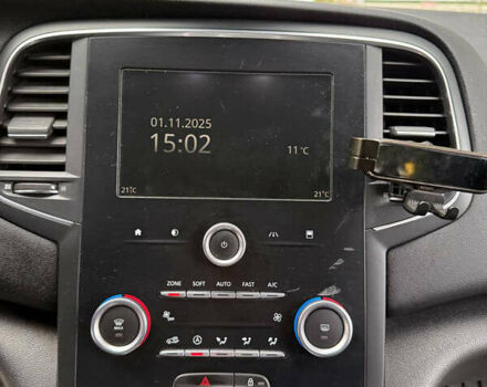 Сірий Рено Меган, об'ємом двигуна 1.46 л та пробігом 230 тис. км за 12500 $, фото 41 на Automoto.ua