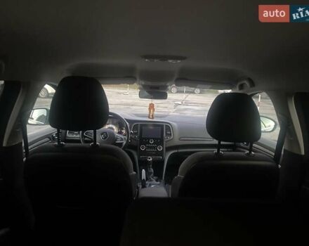 Сірий Рено Меган, об'ємом двигуна 1.46 л та пробігом 235 тис. км за 12000 $, фото 46 на Automoto.ua