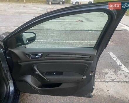 Сірий Рено Меган, об'ємом двигуна 1.46 л та пробігом 235 тис. км за 12000 $, фото 43 на Automoto.ua