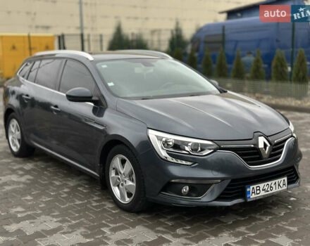 Рено Меган 2017 у Вінниці на Automoto.ua Сірий Рено Меган, об'ємом двигуна 1.46 л та пробігом 255 тис. км за 11500 $, фото 1 на Automoto.ua