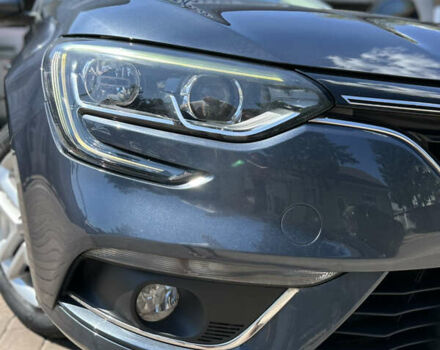 Серый Рено Меган, объемом двигателя 1.46 л и пробегом 250 тыс. км за 12500 $, фото 9 на Automoto.ua