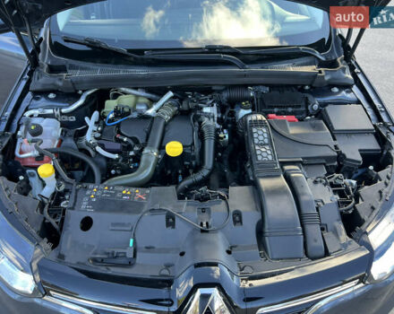 Серый Рено Меган, объемом двигателя 1.46 л и пробегом 230 тыс. км за 10500 $, фото 21 на Automoto.ua