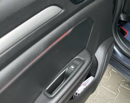 Рено Меган 2017 в Стрые на Automoto.ua Серый Рено Меган, объемом двигателя 1.46 л и пробегом 265 тыс. км за 11999 $, фото 26 на Automoto.ua