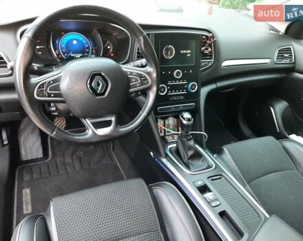 Серый Рено Меган, объемом двигателя 1.46 л и пробегом 230 тыс. км за 14300 $, фото 16 на Automoto.ua