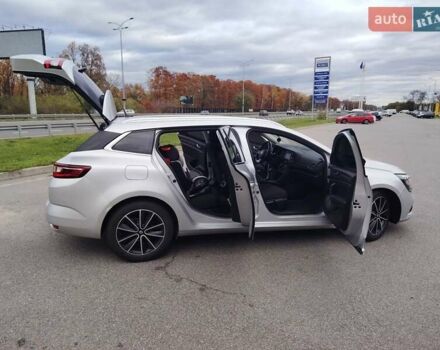 Сірий Рено Меган, об'ємом двигуна 1.46 л та пробігом 198 тис. км за 12588 $, фото 28 на Automoto.ua