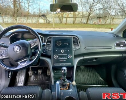 Сірий Рено Меган, об'ємом двигуна 1.2 л та пробігом 90 тис. км за 11300 $, фото 1 на Automoto.ua