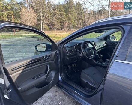 Серый Рено Меган, объемом двигателя 1.5 л и пробегом 210 тыс. км за 12400 $, фото 37 на Automoto.ua