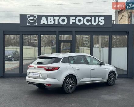 Серый Рено Меган, объемом двигателя 1.46 л и пробегом 232 тыс. км за 10990 $, фото 4 на Automoto.ua