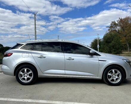 Серый Рено Меган, объемом двигателя 1.5 л и пробегом 202 тыс. км за 11899 $, фото 6 на Automoto.ua