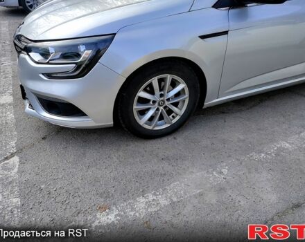 Серый Рено Меган, объемом двигателя 1.2 л и пробегом 90 тыс. км за 11300 $, фото 7 на Automoto.ua