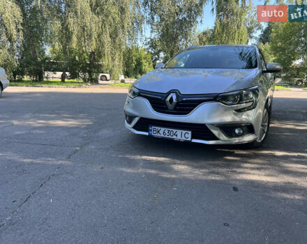 Серый Рено Меган, объемом двигателя 1.5 л и пробегом 189 тыс. км за 13500 $, фото 3 на Automoto.ua