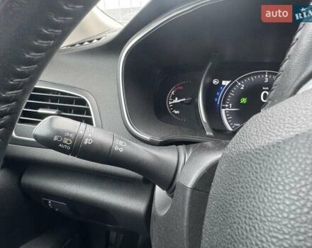 Серый Рено Меган, объемом двигателя 1.46 л и пробегом 232 тыс. км за 10990 $, фото 17 на Automoto.ua