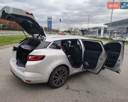 Сірий Рено Меган, об'ємом двигуна 1.46 л та пробігом 198 тис. км за 12588 $, фото 24 на Automoto.ua