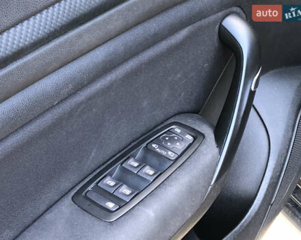 Сірий Рено Меган, об'ємом двигуна 1.46 л та пробігом 241 тис. км за 12000 $, фото 11 на Automoto.ua