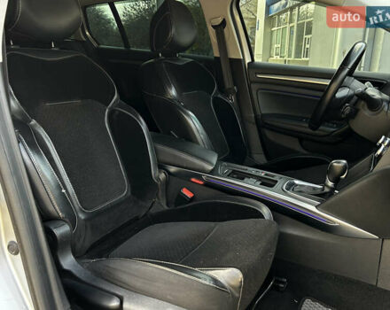 Серый Рено Меган, объемом двигателя 1.46 л и пробегом 262 тыс. км за 13999 $, фото 18 на Automoto.ua