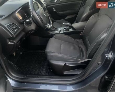 Сірий Рено Меган, об'ємом двигуна 1.46 л та пробігом 235 тис. км за 12000 $, фото 27 на Automoto.ua