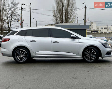 Сірий Рено Меган, об'ємом двигуна 1.46 л та пробігом 198 тис. км за 12600 $, фото 3 на Automoto.ua