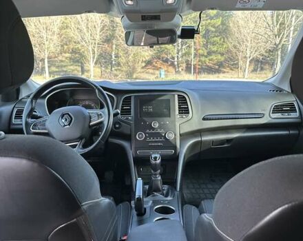 Серый Рено Меган, объемом двигателя 1.5 л и пробегом 210 тыс. км за 12400 $, фото 33 на Automoto.ua