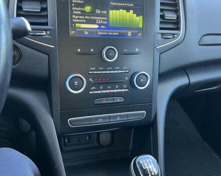 Серый Рено Меган, объемом двигателя 1.46 л и пробегом 230 тыс. км за 10500 $, фото 34 на Automoto.ua