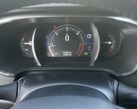 Серый Рено Меган, объемом двигателя 1.46 л и пробегом 186 тыс. км за 13300 $, фото 20 на Automoto.ua