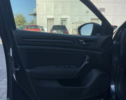 Серый Рено Меган, объемом двигателя 1.46 л и пробегом 186 тыс. км за 13300 $, фото 6 на Automoto.ua