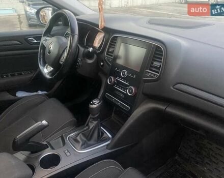 Сірий Рено Меган, об'ємом двигуна 1.46 л та пробігом 235 тис. км за 12000 $, фото 42 на Automoto.ua