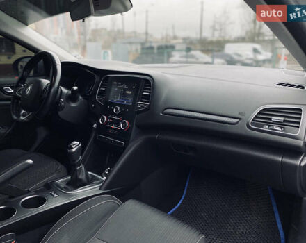 Сірий Рено Меган, об'ємом двигуна 1.46 л та пробігом 198 тис. км за 12600 $, фото 23 на Automoto.ua