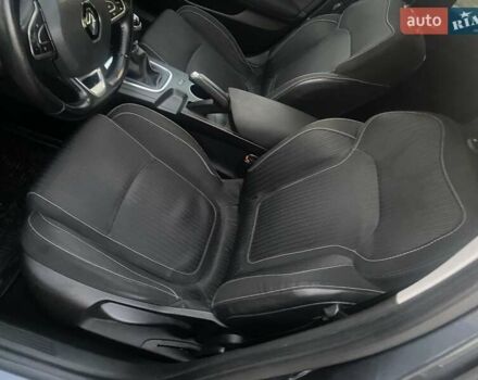 Сірий Рено Меган, об'ємом двигуна 1.46 л та пробігом 235 тис. км за 12000 $, фото 28 на Automoto.ua