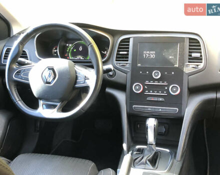 Сірий Рено Меган, об'ємом двигуна 1.46 л та пробігом 241 тис. км за 12000 $, фото 10 на Automoto.ua