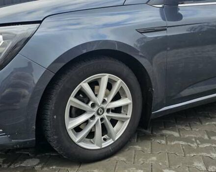 Сірий Рено Меган, об'ємом двигуна 1.5 л та пробігом 197 тис. км за 13000 $, фото 1 на Automoto.ua