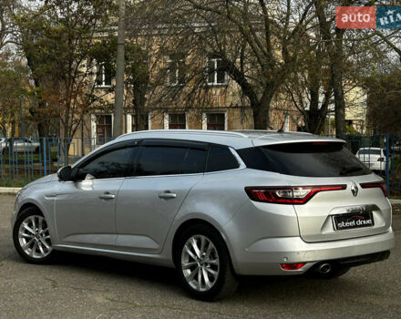 Серый Рено Меган, объемом двигателя 1.46 л и пробегом 262 тыс. км за 13999 $, фото 2 на Automoto.ua