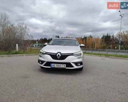Сірий Рено Меган, об'ємом двигуна 1.46 л та пробігом 198 тис. км за 12588 $, фото 9 на Automoto.ua