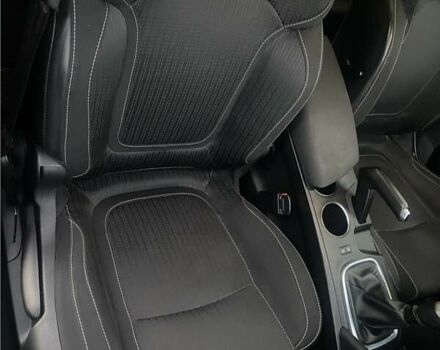 Сірий Рено Меган, об'ємом двигуна 1.46 л та пробігом 235 тис. км за 12000 $, фото 41 на Automoto.ua