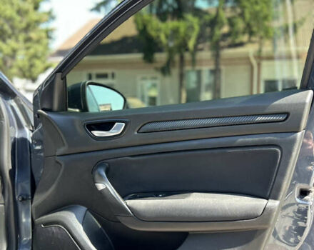 Серый Рено Меган, объемом двигателя 1.46 л и пробегом 250 тыс. км за 12500 $, фото 16 на Automoto.ua