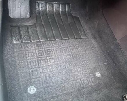 Сірий Рено Меган, об'ємом двигуна 1.46 л та пробігом 235 тис. км за 12000 $, фото 29 на Automoto.ua