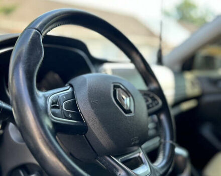 Серый Рено Меган, объемом двигателя 1.46 л и пробегом 250 тыс. км за 12500 $, фото 20 на Automoto.ua