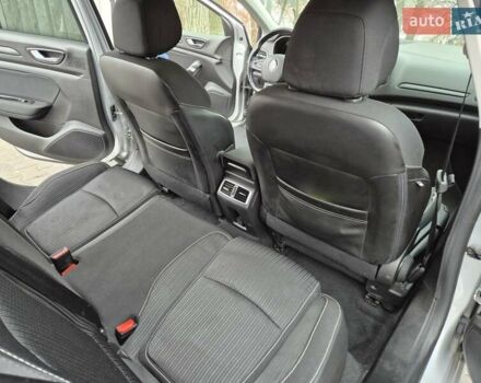 Серый Рено Меган, объемом двигателя 1.46 л и пробегом 155 тыс. км за 14000 $, фото 11 на Automoto.ua
