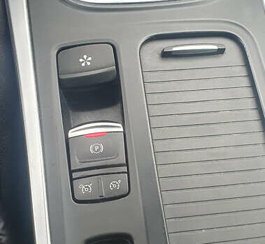 Рено Меган 2017 у Запоріжжя на Automoto.ua Сірий Рено Меган, об'ємом двигуна 1.46 л та пробігом 165 тис. км за 14500 $, фото 6 на Automoto.ua