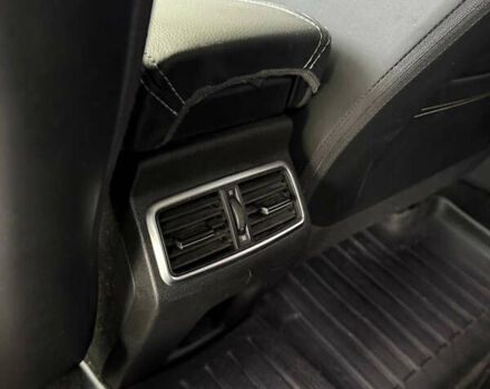 Сірий Рено Меган, об'ємом двигуна 1.46 л та пробігом 230 тис. км за 12500 $, фото 27 на Automoto.ua