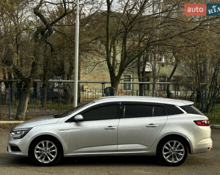 Серый Рено Меган, объемом двигателя 1.46 л и пробегом 262 тыс. км за 13999 $, фото 1 на Automoto.ua