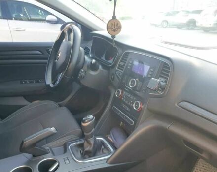 Серый Рено Меган, объемом двигателя 1.5 л и пробегом 248 тыс. км за 11499 $, фото 9 на Automoto.ua