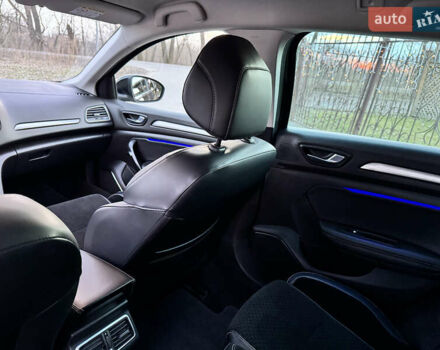 Рено Меган 2018 в Нежине на Automoto.ua Серый Рено Меган, объемом двигателя 1.5 л и пробегом 183 тыс. км за 15500 $, фото 3 на Automoto.ua