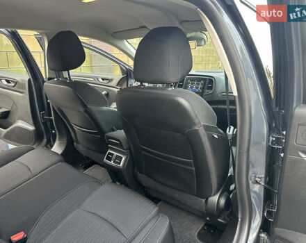 Сірий Рено Меган, об'ємом двигуна 1.5 л та пробігом 230 тис. км за 13300 $, фото 45 на Automoto.ua