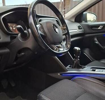 Рено Меган 2018 в Мукачеве на Automoto.ua Серый Рено Меган, объемом двигателя 1.6 л и пробегом 243 тыс. км за 15200 $, фото 20 на Automoto.ua