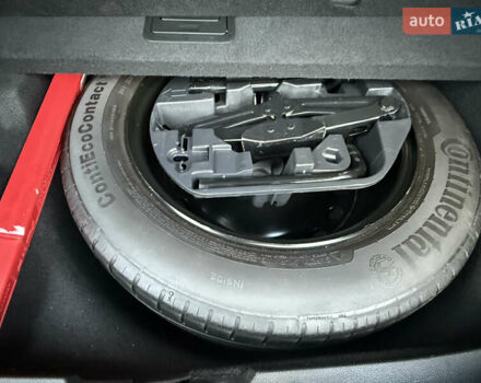 Серый Рено Меган, объемом двигателя 1.46 л и пробегом 194 тыс. км за 13399 $, фото 55 на Automoto.ua