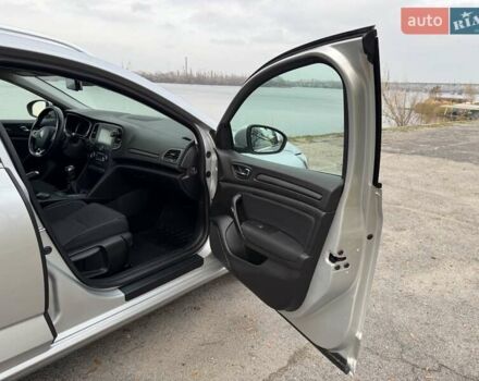 Серый Рено Меган, объемом двигателя 1.5 л и пробегом 165 тыс. км за 13900 $, фото 27 на Automoto.ua