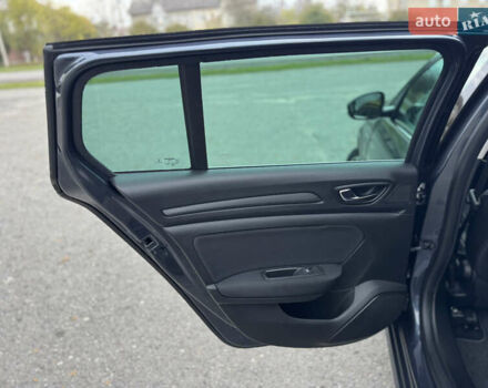 Серый Рено Меган, объемом двигателя 1.5 л и пробегом 178 тыс. км за 13900 $, фото 107 на Automoto.ua