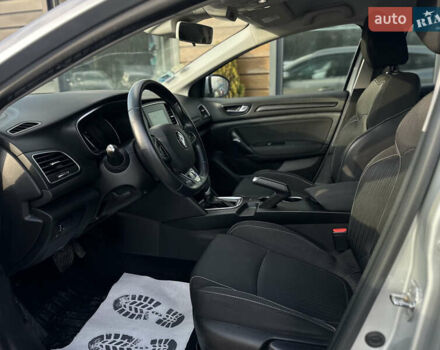 Серый Рено Меган, объемом двигателя 1.46 л и пробегом 188 тыс. км за 13999 $, фото 21 на Automoto.ua